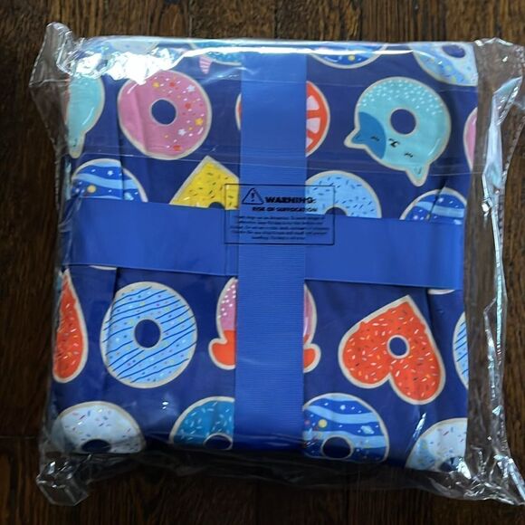 Little Sleepies Triple Layer Cloud Blanket - Donut Dreams (blue) - Picture 2 of 4